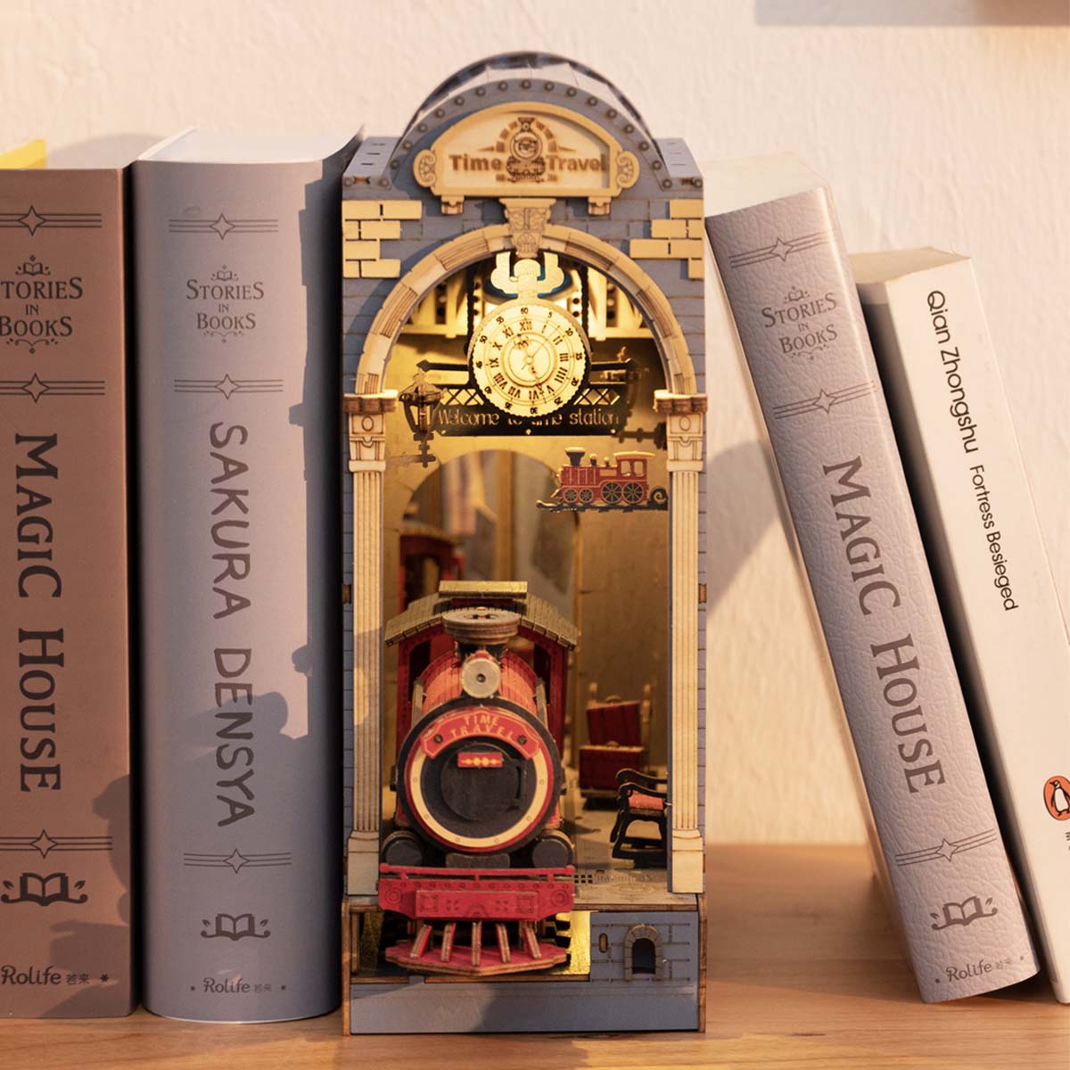Rolife DIY Book Nook Kit - Time Travel TGB04