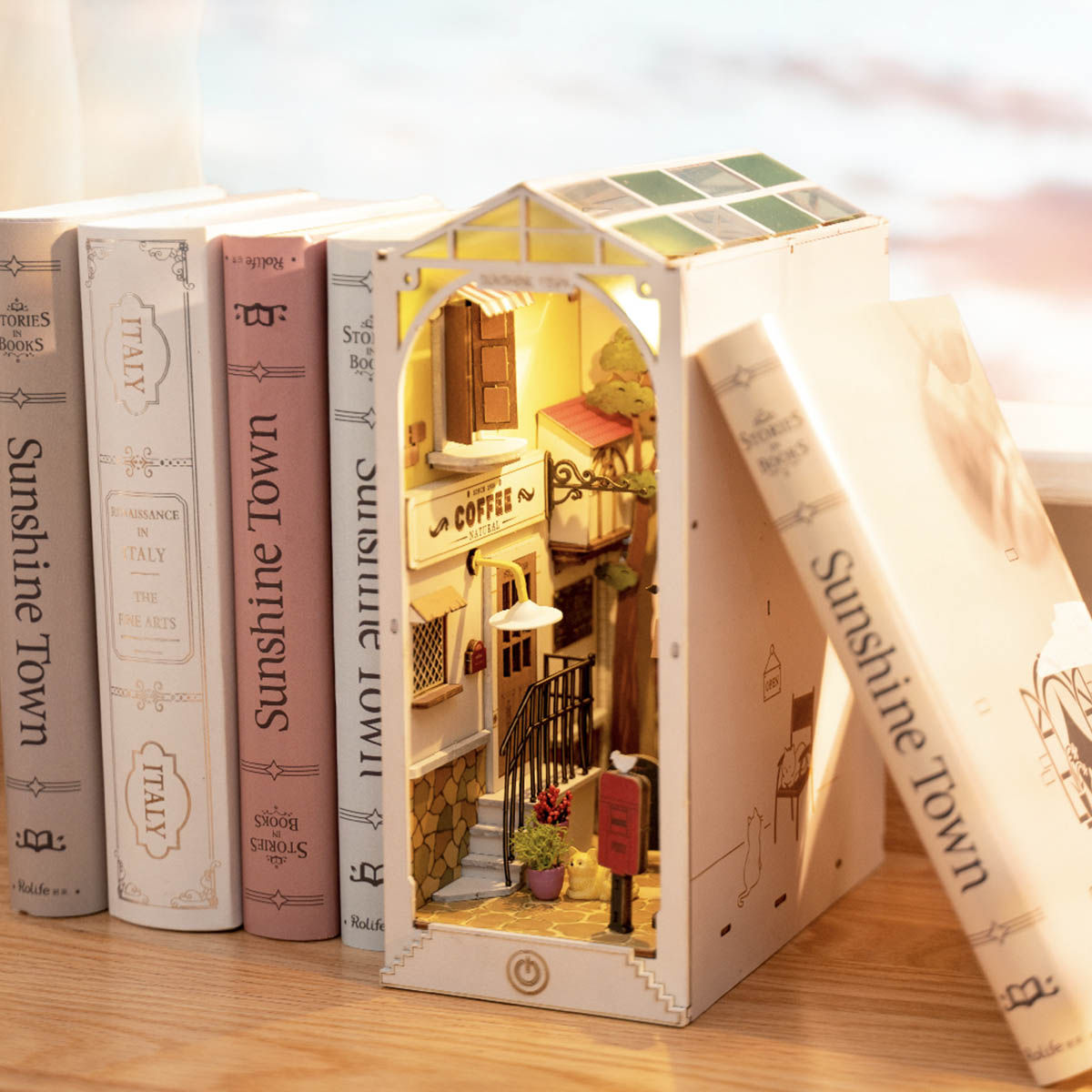 Rolife DIY Book Nook Kit - Sunshine Town TGB02