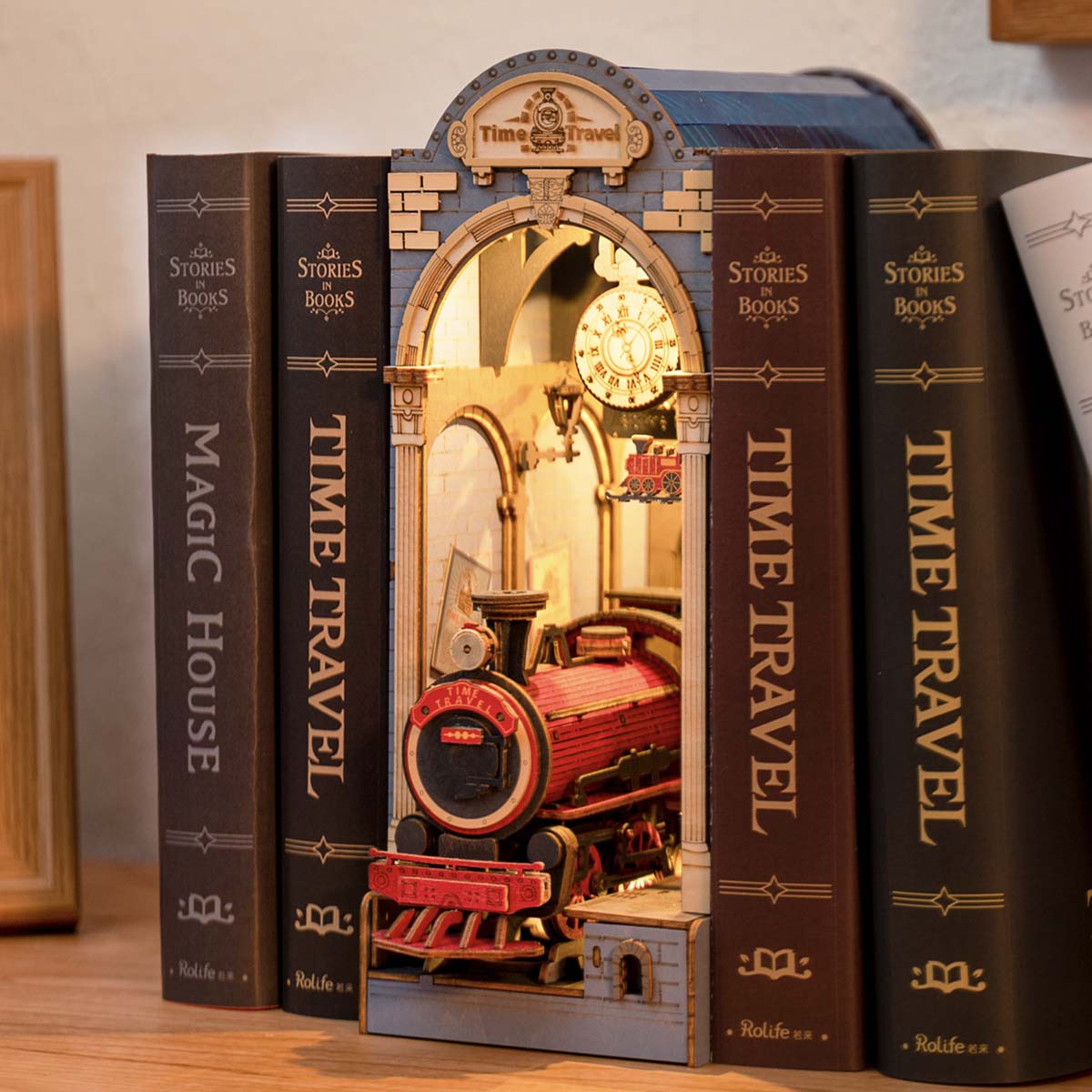 Rolife DIY Book Nook Kit - Time Travel TGB04