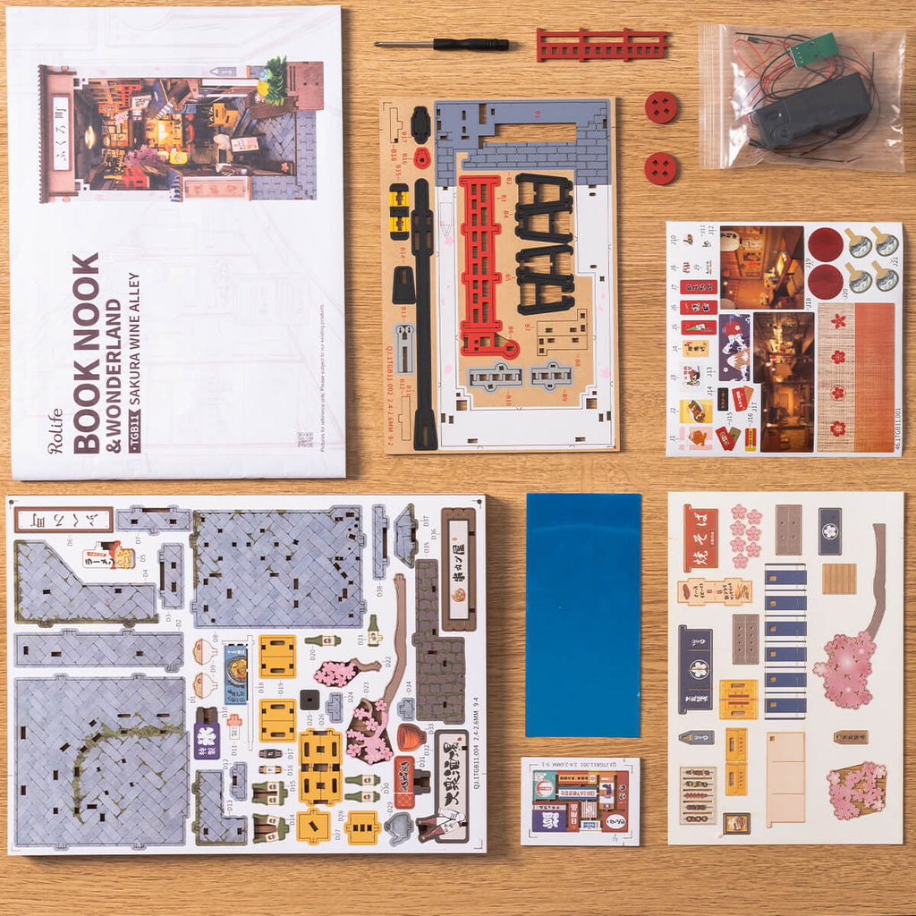Rolife DIY Book Nook Kit - Sakura Wine Alley TGB11